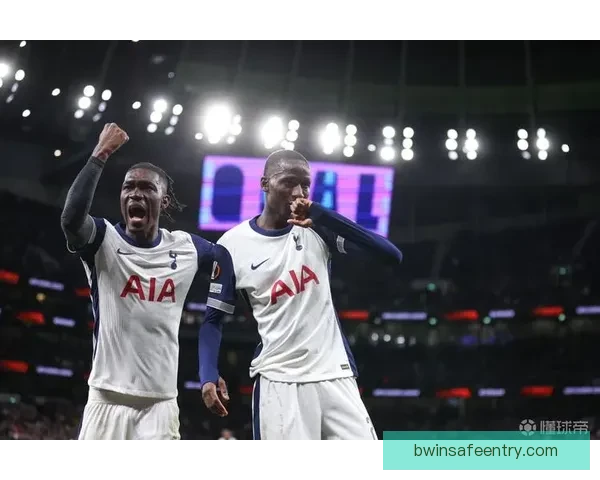 热刺欧冠主场四连胜零封展现铁血防线强势二比零力克多特蒙德豪取佳绩